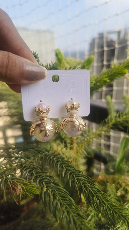 Golden Bloom Pearl Earrings
